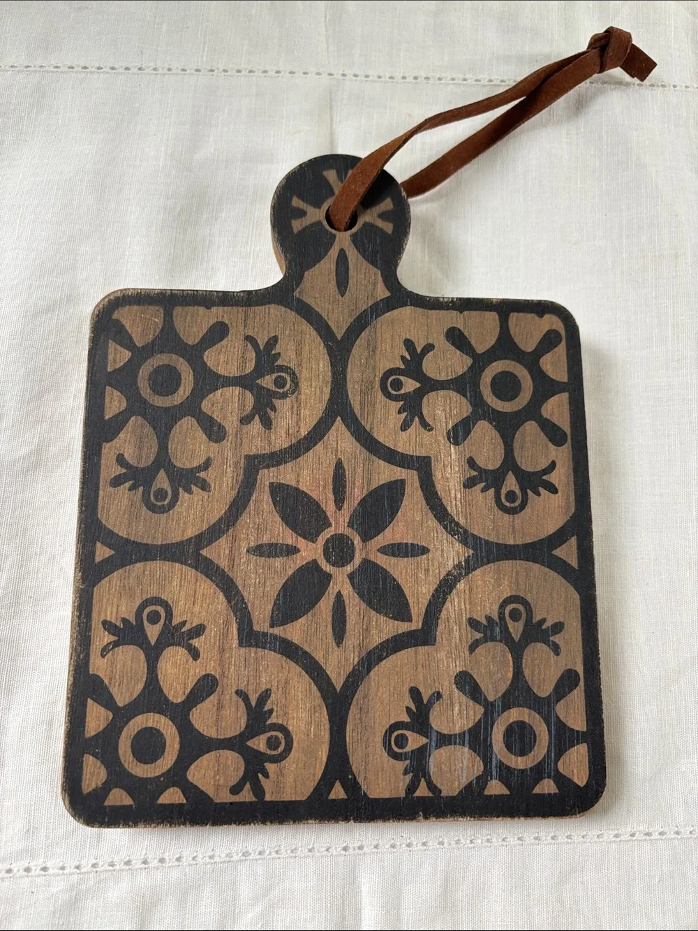 Wooden Hanging Serving Board with Brown and Black Tile Pattern